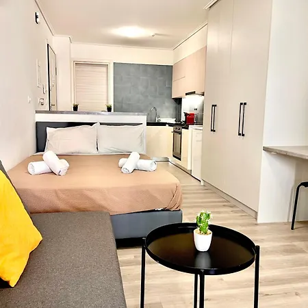 Elvita 4 *