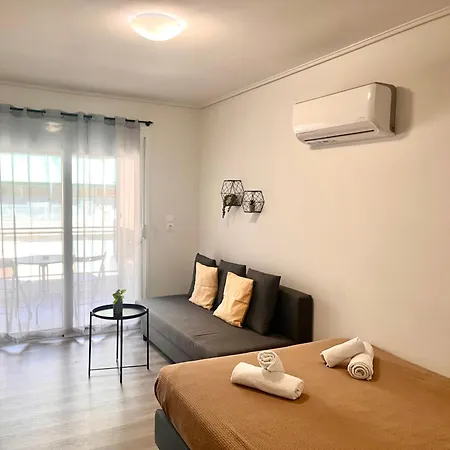 Elvita 4 Apartment