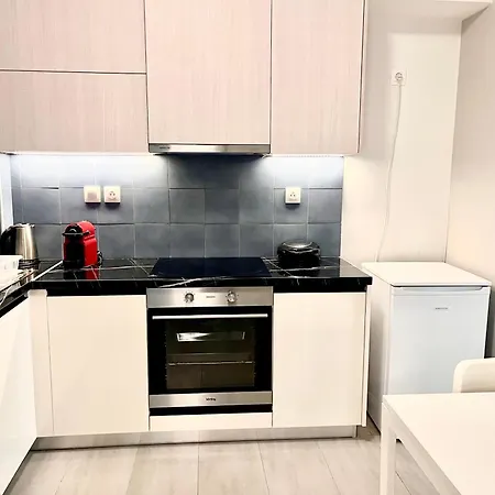 Apartment Elvita 4 *